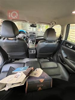 نيسان ماكسيما